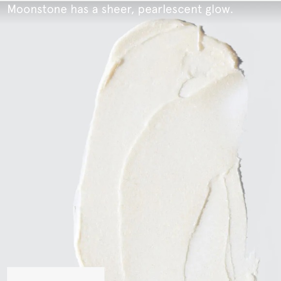 Glossier haloscope Dew Effect Highlighter in Moonstone - Picture 4 of 4